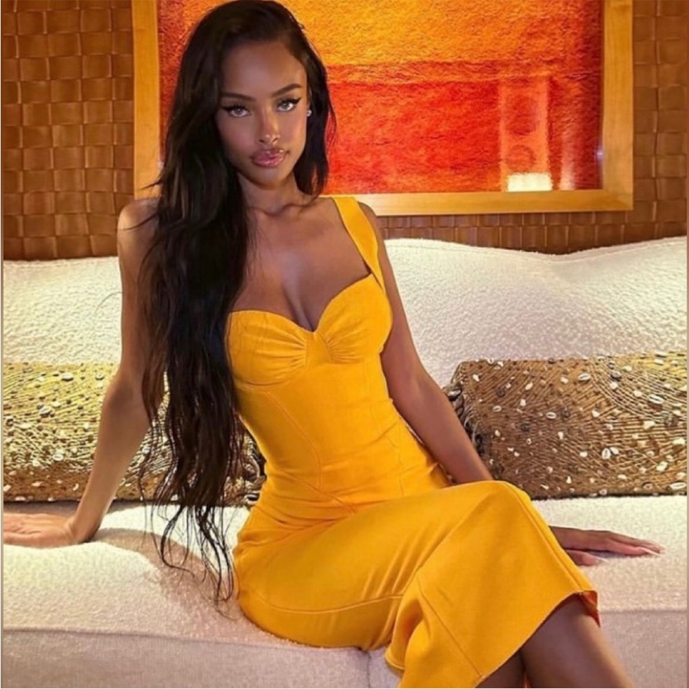 HOUSE OF CB 'Charlene' Tangerine Bandage Midi Dress NWOT - Picture 1 of 16